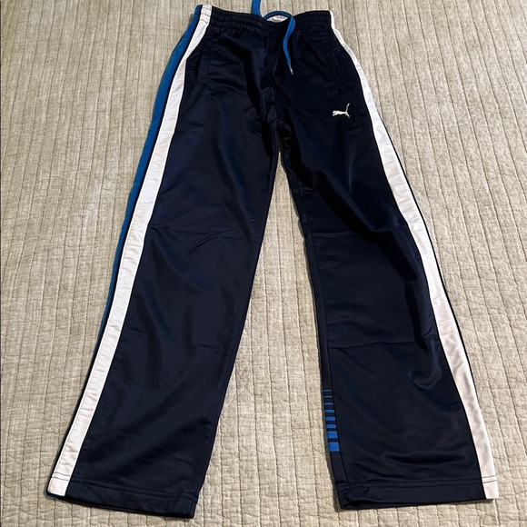 🔥🔥Puma Blue and White Athletic Tracksuit - Picture 8 of 16